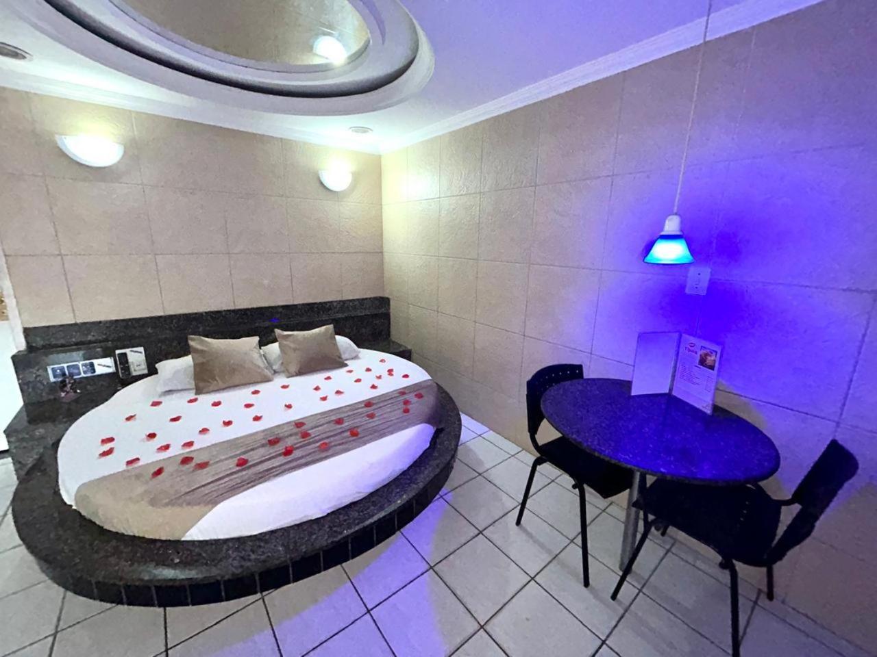 Motel Tijuca Jaboatao dos Guararapes Buitenkant foto